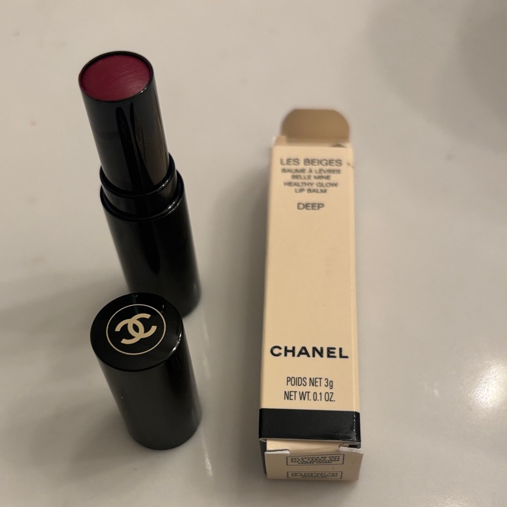 CHANEL Les Beiges Lip Balm - Deep - Picture 3 of 3